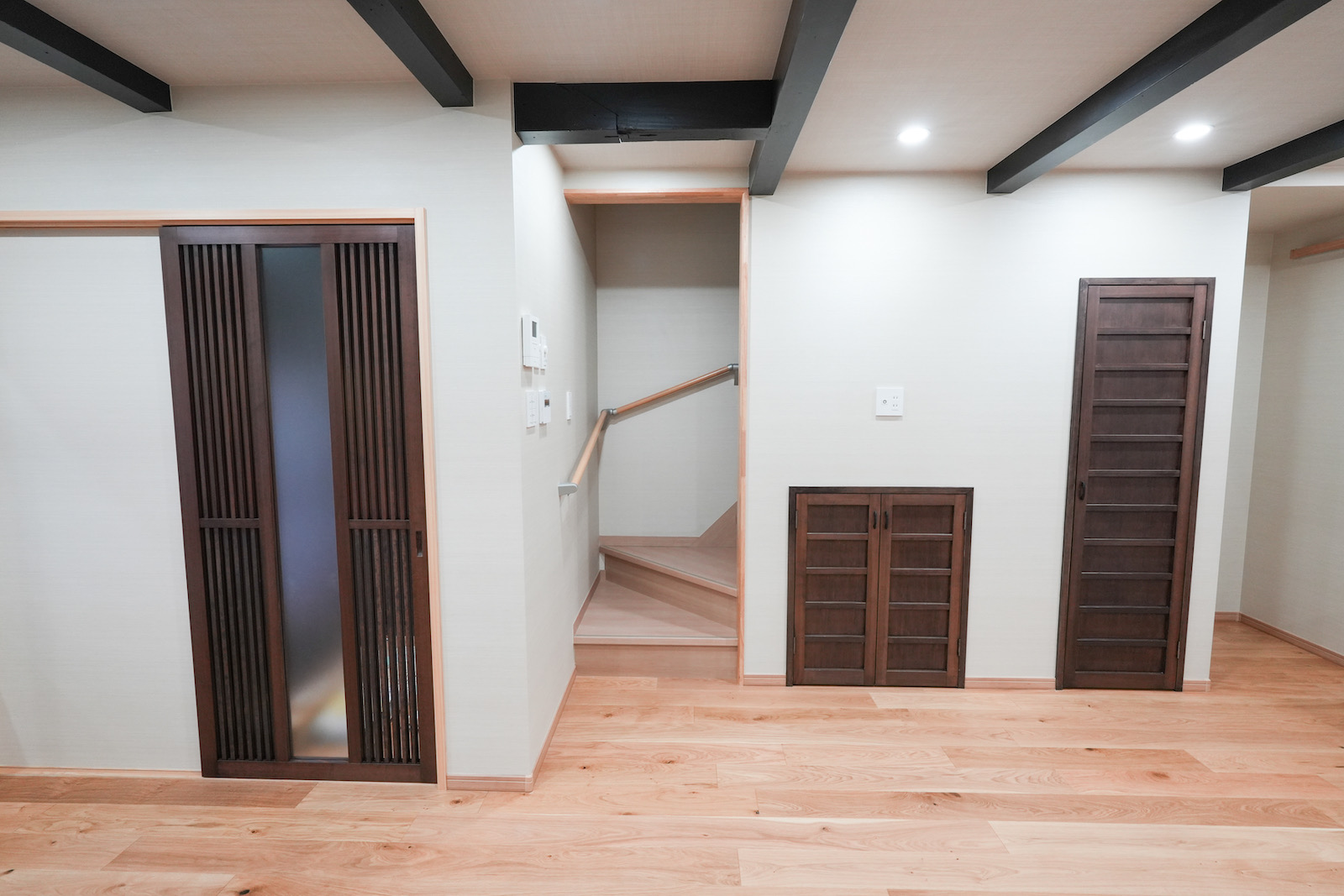House02 10